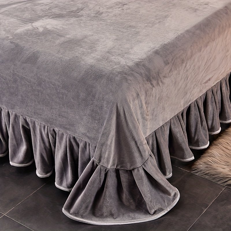 دفء مخملي فاخر: طقم مفروشات السرير المزدوج 4 قطع لتجربة نوم لا تُنسى - الصورة 12