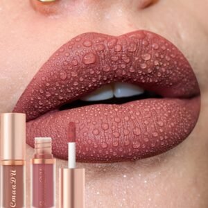 Velvet Touch: Captivating, Long-Lasting Lips!