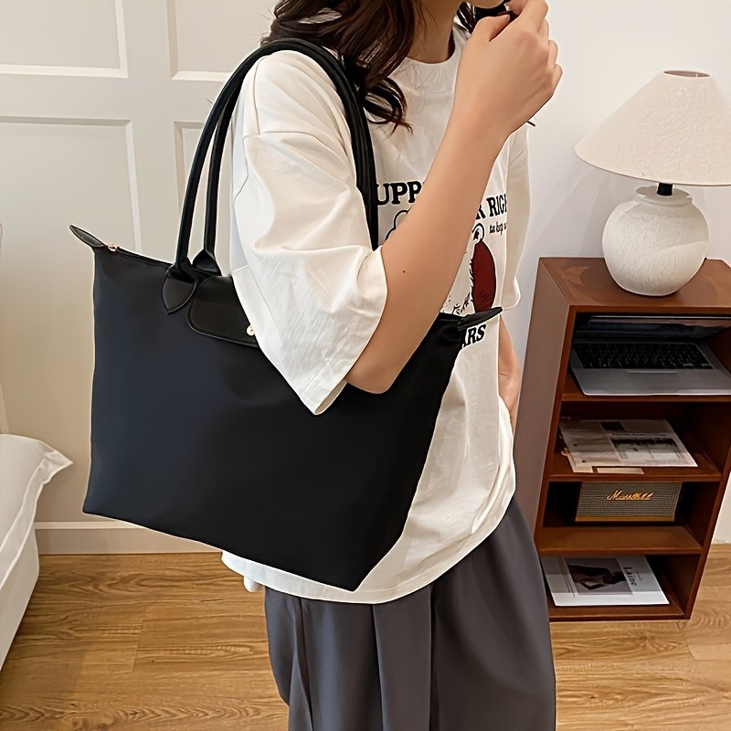 Chic Modern Bag 2025: Your Perfect Everyday Companion! - Image 4