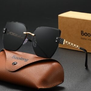 Unrestricted Eyewear: Modern Style, Superior Protection!