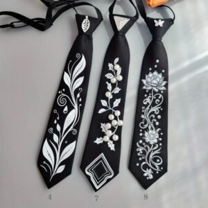 Art Tie: Where Vintage Elegance Meets Modern Flair!