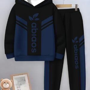 راحة وأناقة لأميرك الصغير: طقم هودي وبنطال لكل الأوقات!