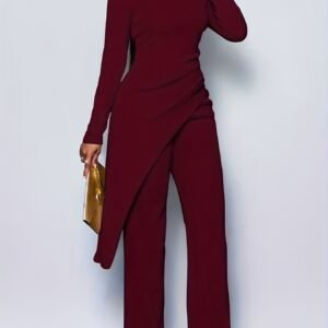 أناقة الدفء: طقم الشتاء العصري الذي لا غنى عنه