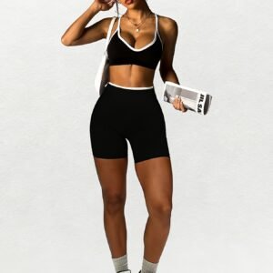 Your Complete Sporty Look: Confidence and Style in Every Move!