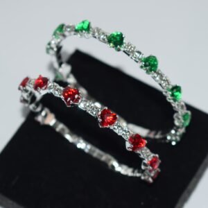 نبض الأناقة: سوار القلب المزدوج المتلألئ