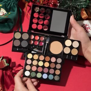 זוהר בלתי נשכח: ערכת האיפור המקיפה המתקפלת