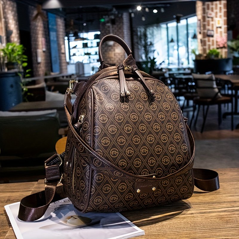 תיק גב יוקרתי 2024: אלגנטיות נוסטלגית בטאץ' מודרני! – תמונה 5