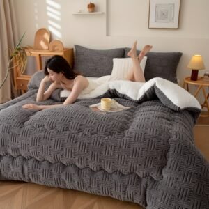 ملاذ الدفء الملكي: لحاف الفخامة المزدوج لليالي لا تُنسى