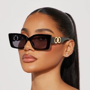 Cat Eye Glasses: A Magical Touch for Your Everyday Elegance!