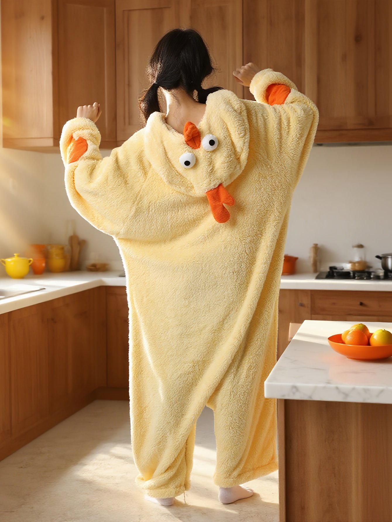 חום החורף המושלם: אוברול נוח בעיצוב מצויר עליז! – תמונה 2