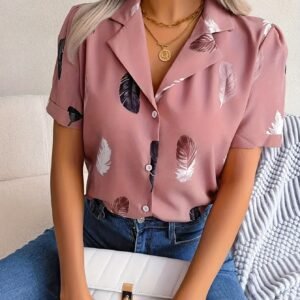 قميص الريش الصيفي: أناقة لا تقاوم بلمسة عصرية!