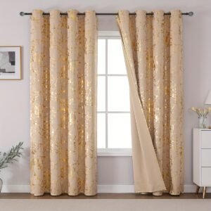 וילונות האפלה יוקרתיים: אלגנטיות שיש עם נגיעת זהב לביתך