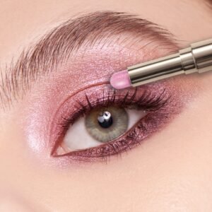 إشراقة وردية لعينيكِ: جمالٌ يدوم ولا يبهت!