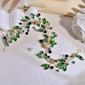 تألقي بسحر الأناقة: عصابة الرأس الكريستالية الخضراء الفاخرة