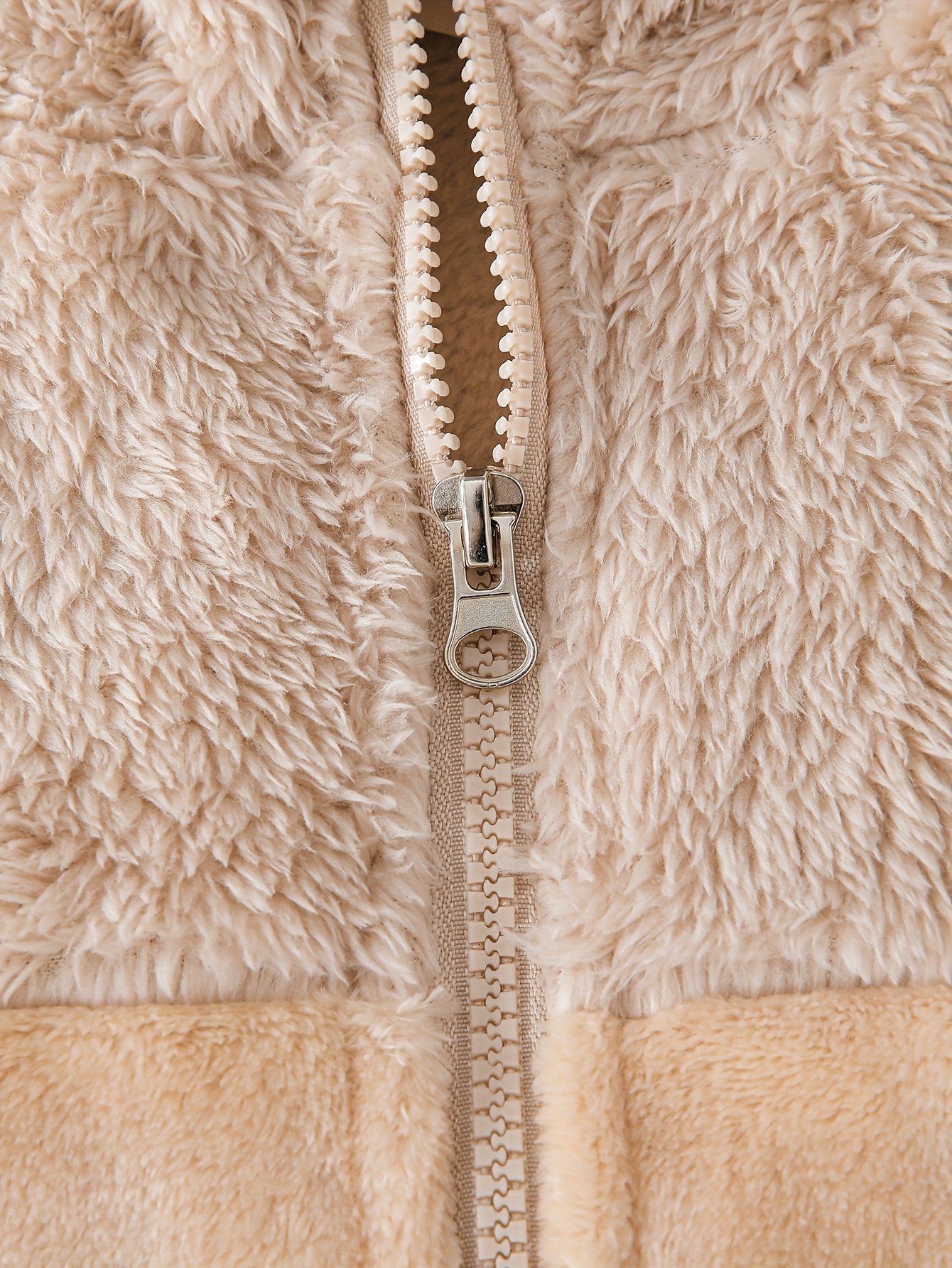 חום וסטייל שאין כמותם לקטנטנים שלך: ז'קט קז'ואל לסתיו ולחורף! – תמונה 4