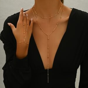 הבריקי בסגנון ייחודי: סט תכשיטים אלגנטי בצורת Y