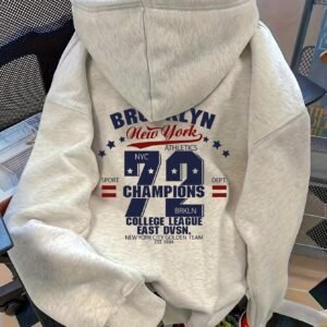 هودي بروكلين الجرافيكي: أناقة الشارع التي لا تُقاوم!