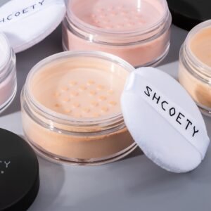 شيكوتي: بودرة التثبيت غير اللامعة لإطلالة متكاملة تدوم!