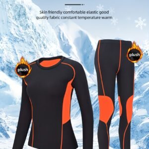 طقم الشتاء الدافئ: أناقة، راحة، وأداء لا مثيل له!