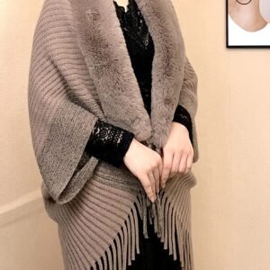 وشاح الألوان المتناغمة: بيان أناقة يلفت الأنظار