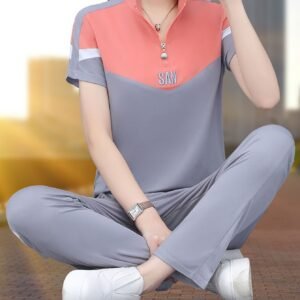 طقم الصيف العصري: أناقة، راحة، وانطلاق!