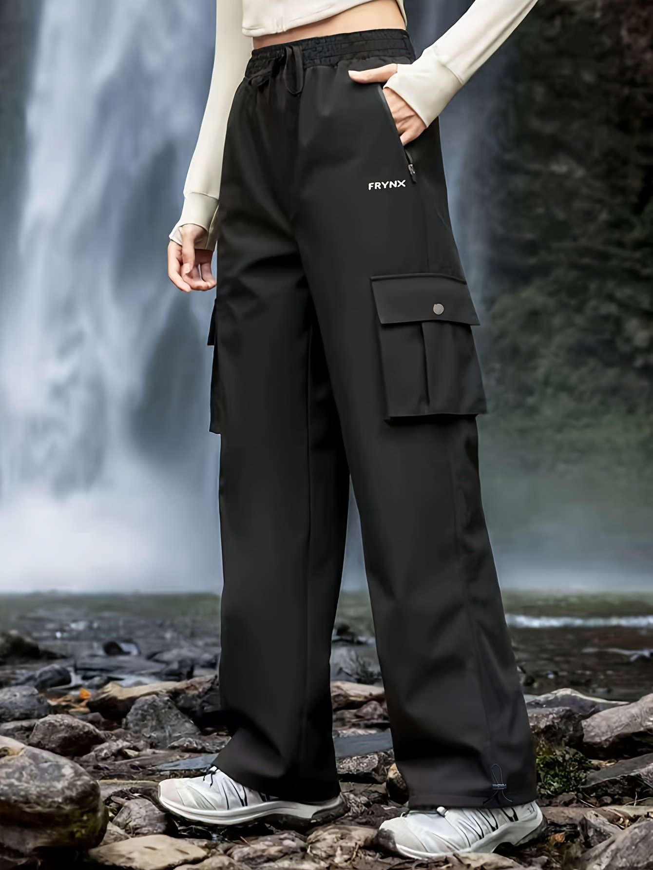 מכנסי קרגו נשיים: אלגנטיות פרקטית והרפתקאות ללא גבולות!