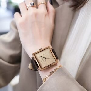 Square Wristwatch: Contemporary Elegance for Her