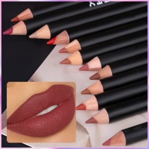 مجموعة أحلام الشفاه: 12 لوناً لجاذبية لا تقاوم