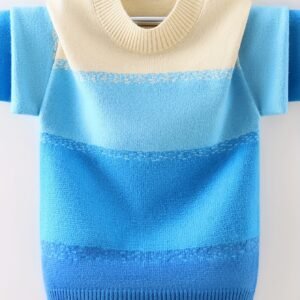 كنزة الشتاء العصرية: دفء وراحة وأسلوب متفرد لطفلك!