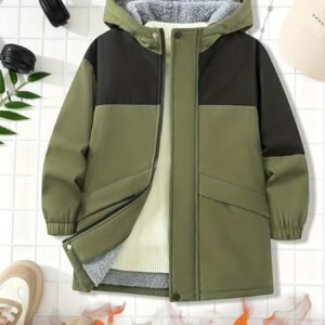 Winter Jacket for Little Heroes: Warmth, Comfort, and Limitless Adventures!