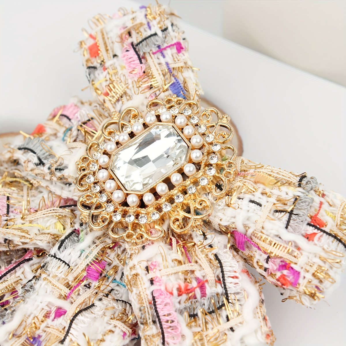 קשירת אלגנטיות קסומה: נגיעה יוקרתית למראה היומיומי והמיוחד שלך – תמונה 6