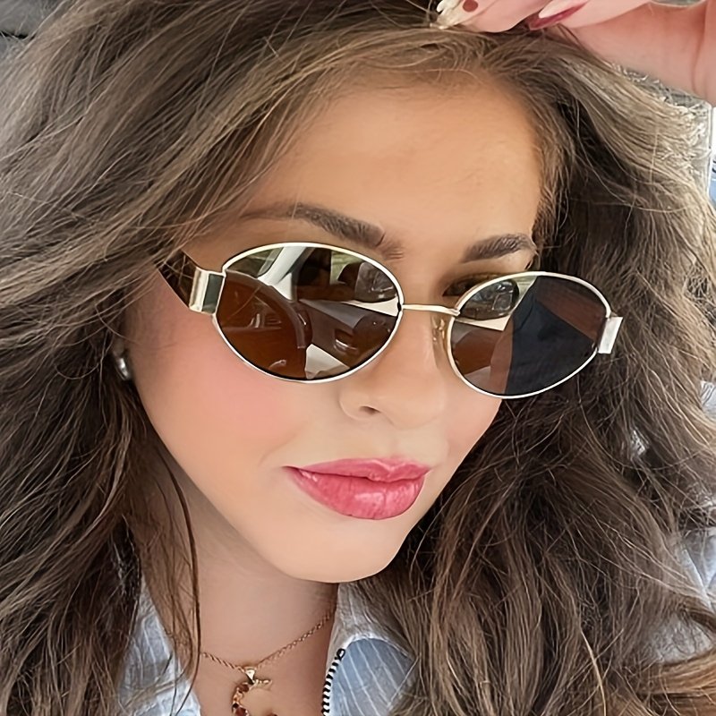 Golden Retro Sunglasses: The Touch of Elegance You're Looking For - Image 3