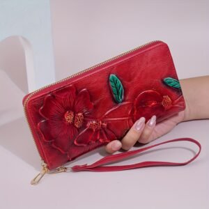 2025's Unique Elegance: The Modern Woman's Versatile Wallet!