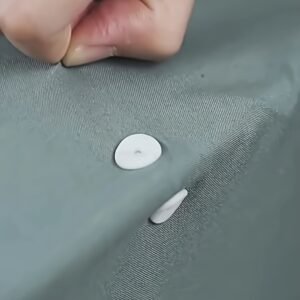 وداعاً للفوضى: مثبتات الملاءات السحرية لراحة نوم لا مثيل لها!