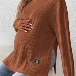 راحة لا تضاهى، أناقة لا تُقاوم: تيشيرت الحمل العصري