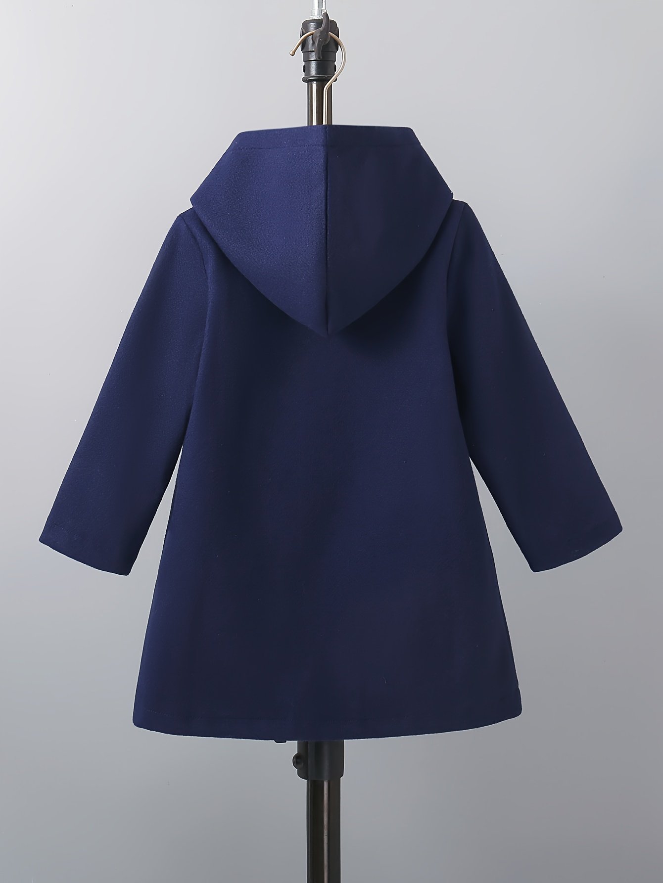 Stylish Boys' Coat: Warmth and Limitless Adventures! - Image 3