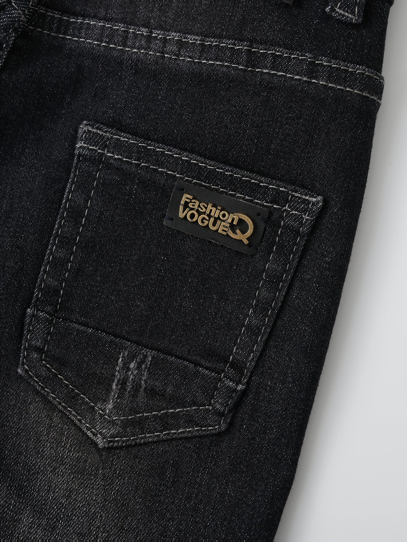 שורט ג'ינס שחור לבנים: נוחות, סטייל וכיף ללא גבולות! – תמונה 7