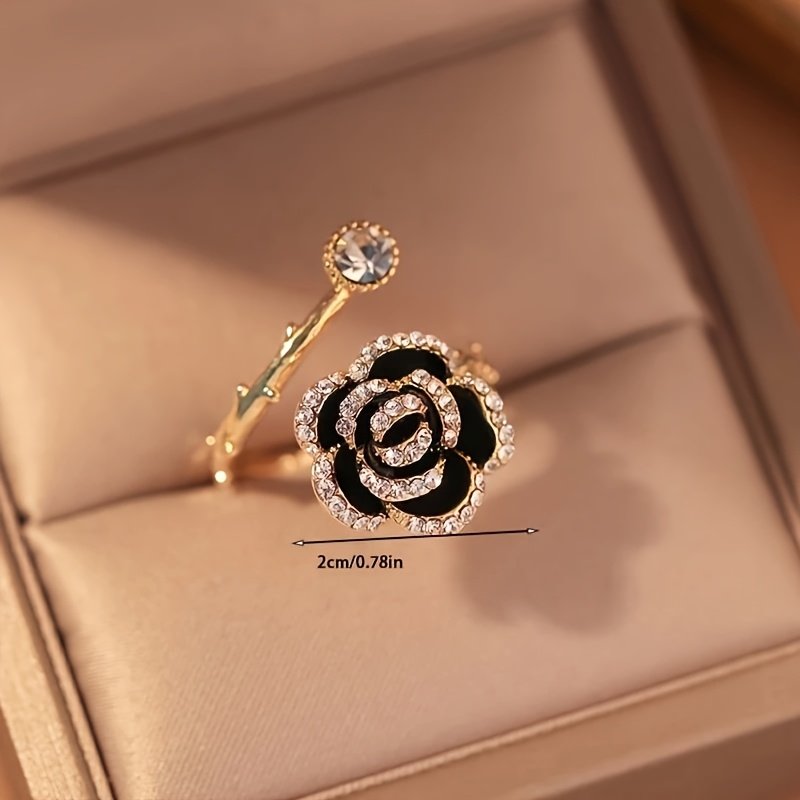Alluring Black Rose Ring: Gleaming Vintage Elegance! - Image 2