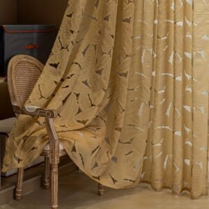 وشاح الأناقة: ستائر جاكار شفافة بنقشة أوراق الشجر لمنزل ينبض بالحياة