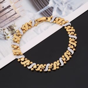 זהרי עם לב של זהב: צמיד אלגנטיות בוהמית!