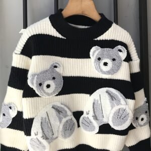 كنزة العيد الميلادي الساحرة: دفء ومرح لصغارك!