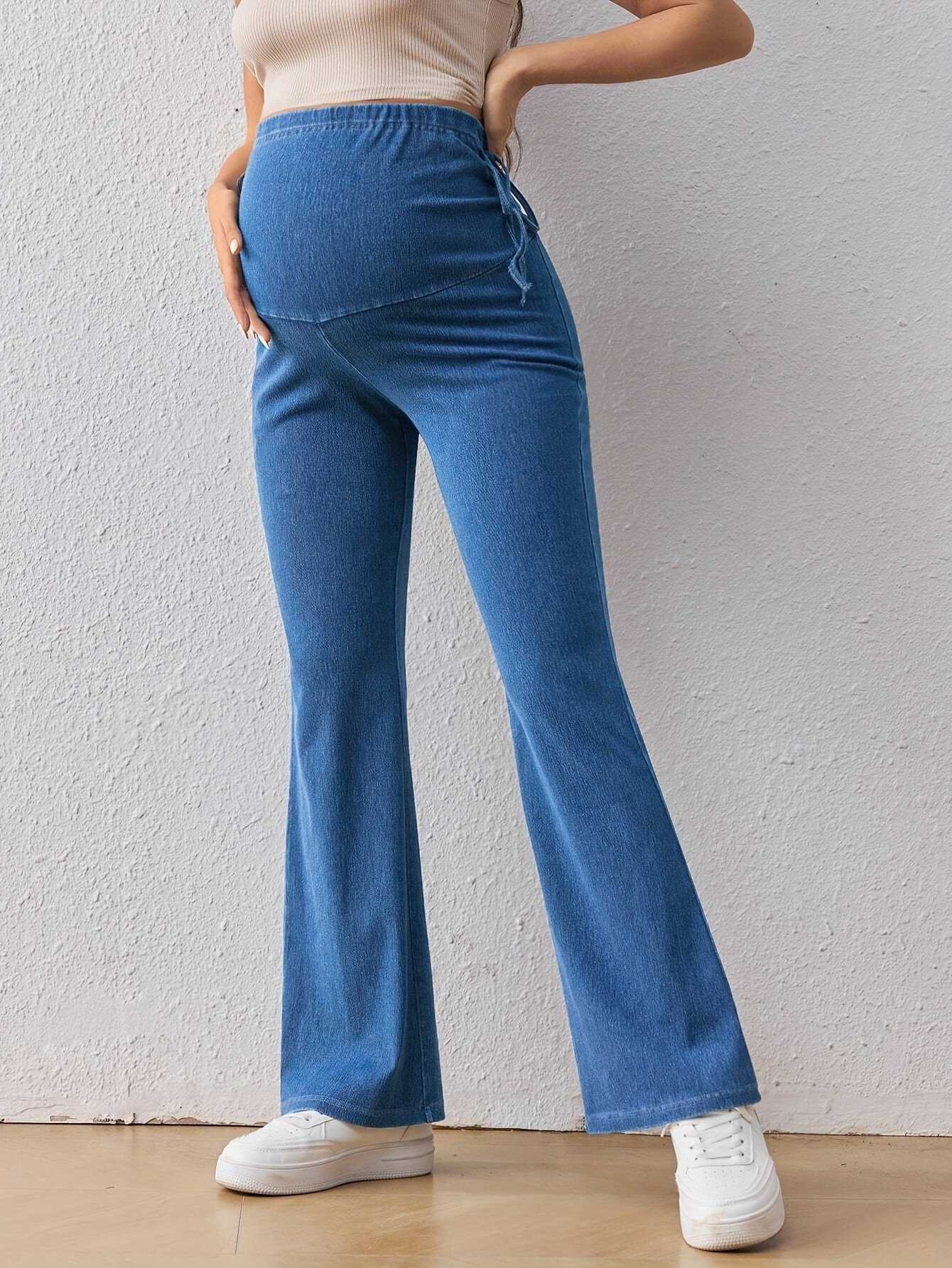 Stylish Modern Maternity: Comfortable & Supportive Wide-Leg Pants - Image 3