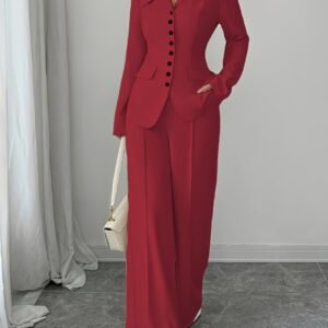 جاكيت بلايزر الخريف الأنيق: أناقة لا تُضاهى لكل امرأة عصرية