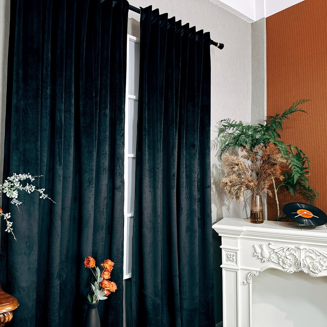 וילונות קטיפה יוקרתיים מבריקים: אלגנטיות רב-גונית לכל פינה – תמונה 8