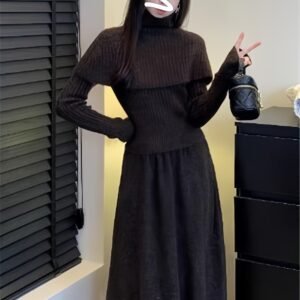 Your Renewed Elegance: Luxurious Cape and Skirt Set