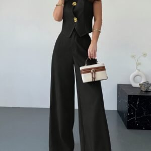 إشراقة أناقة وراحة: طقمك الصيفي والربيعي الذي لا غنى عنه!