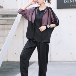 Athleisure Comfort & Style Set: Effortless Modern Look!