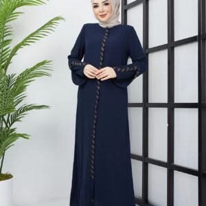 تألقي بأناقة لا مثيل لها: عباءة الرقي المرصعة