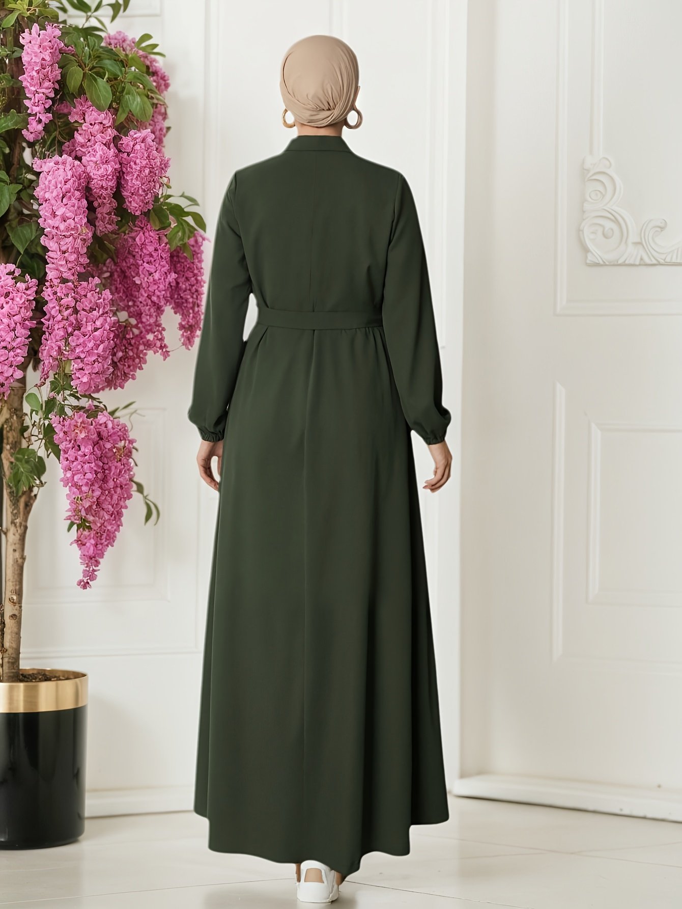 שמלת ערב יוקרתית: זוהרי באלגנטיות ללא תחרות – תמונה 2