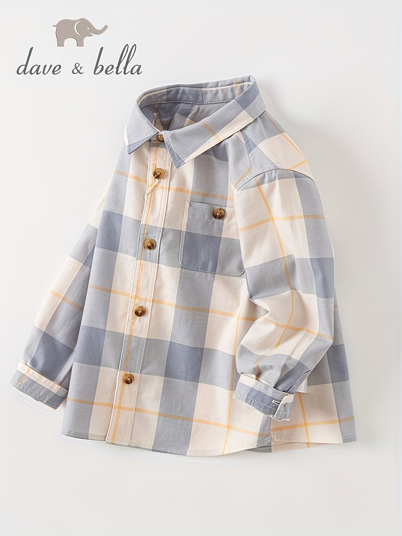 חולצת משבצות לבנים: אלגנטיות ונוחות לכל הרפתקה!